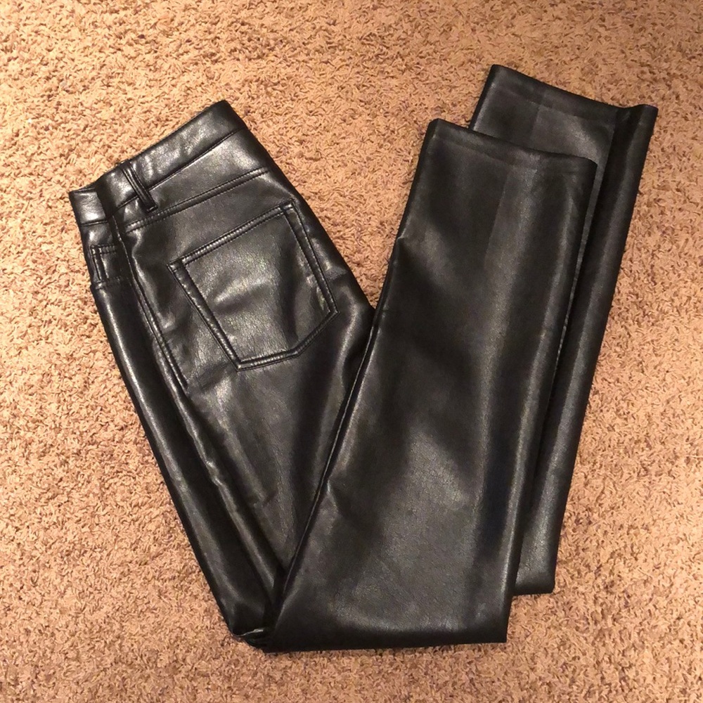 Wilfred Melina Pant